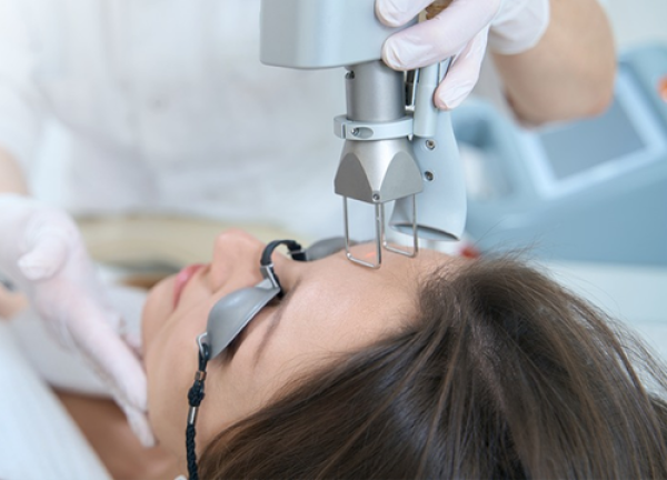 Trẻ hóa da bằng các kỹ thuật Laser Fractional Trẻ hóa da bằng các kỹ thuật Laser Fractional